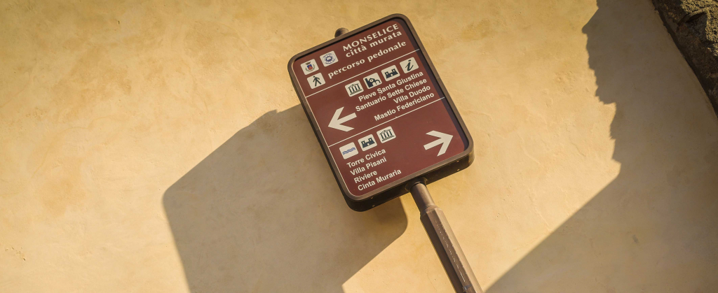 Calici di stelle Euganei è anche scoperta. I luoghi storici aprono in via eccezionale e vi portiamo a vedere le stelle.
